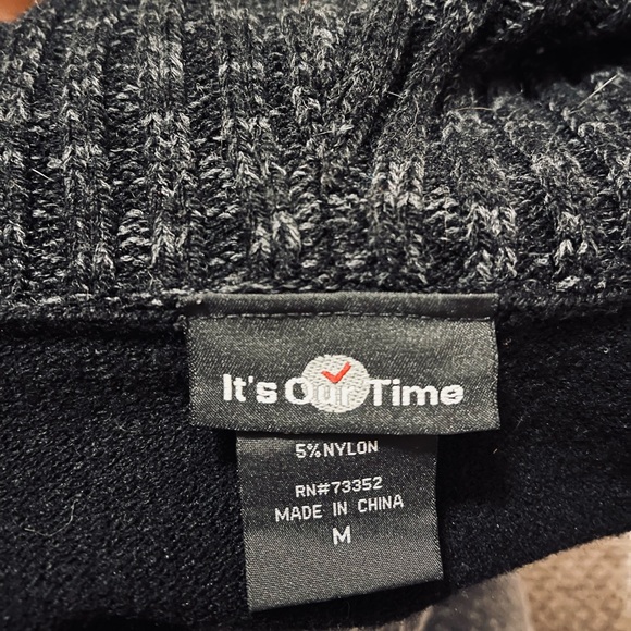 Women’s cowlneck sweater - Picture 2 of 2